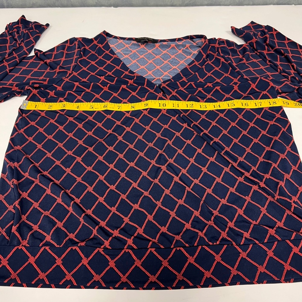 Banana Republic Wrap Blouse Long Sleeve Geometric Print Top Size S - Picture 7 of 9